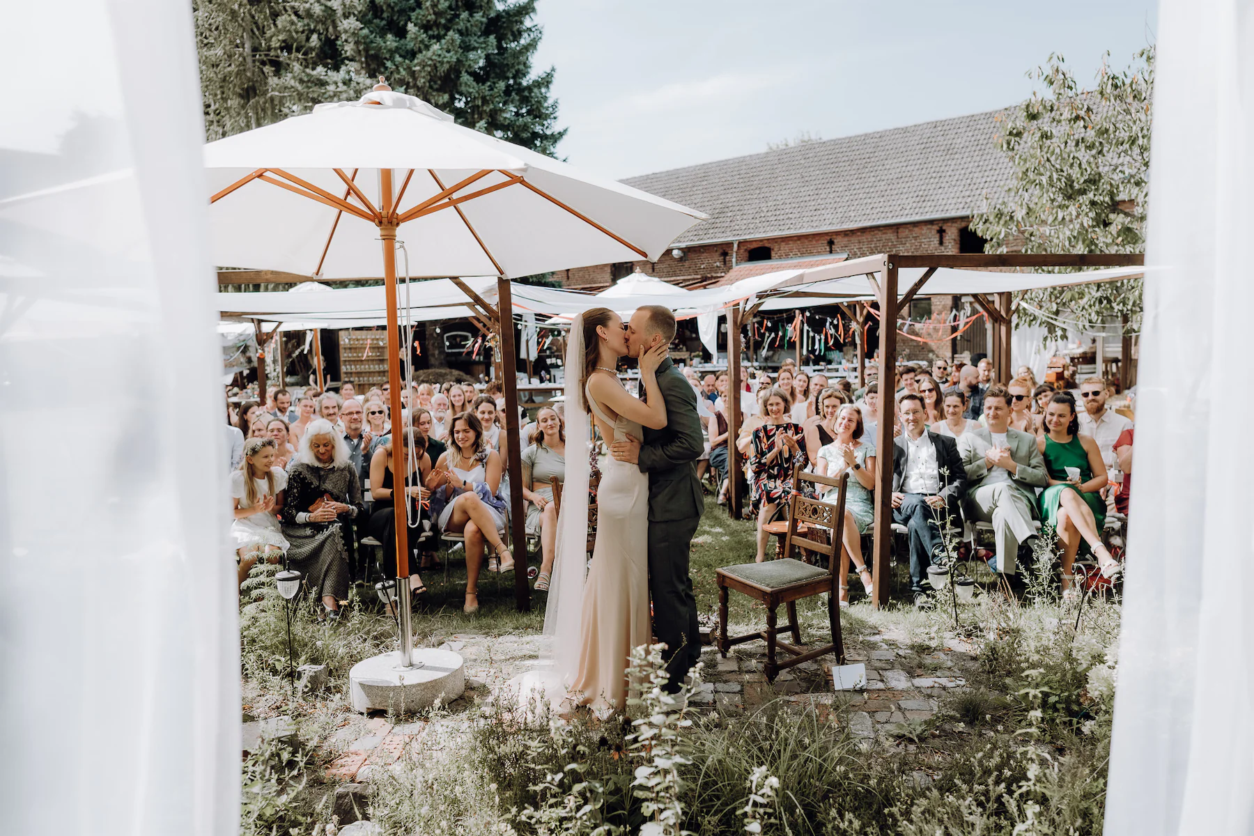 /storage/photos/HochzeitFesthofNirgendwo_107.webp
