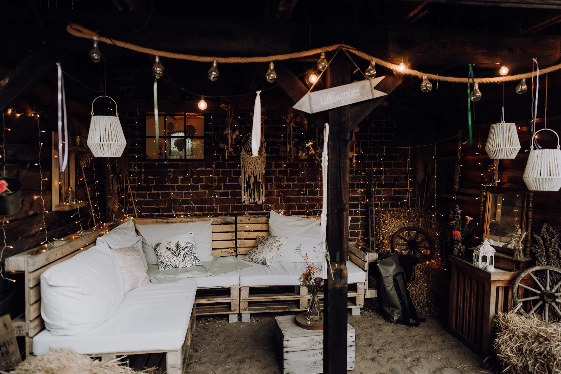 /storage/photos/HochzeitFesthofNirgendwo_165.webp